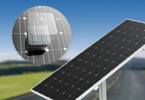 Bir güneş sokak ışığında iki