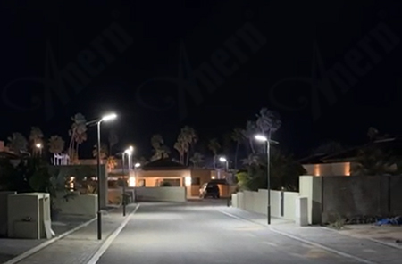 Curacao sahil tatil parkı güneş aydınlatma projesi