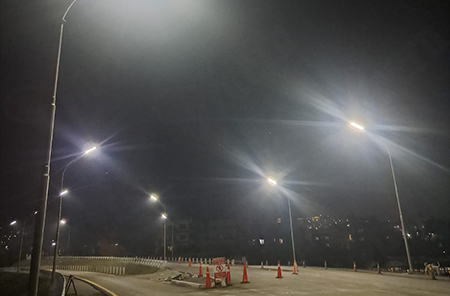 Illuminates Nepal with 60 Sets of SLV-120W Solar Street Lights
